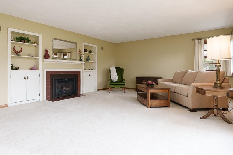 2541 East Ridge Road Beloit, WI 53511 - Photo 15 of 39