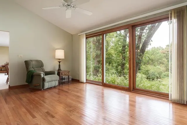 $364,900 | 2541 East Ridge Road, Beloit, WI 53511