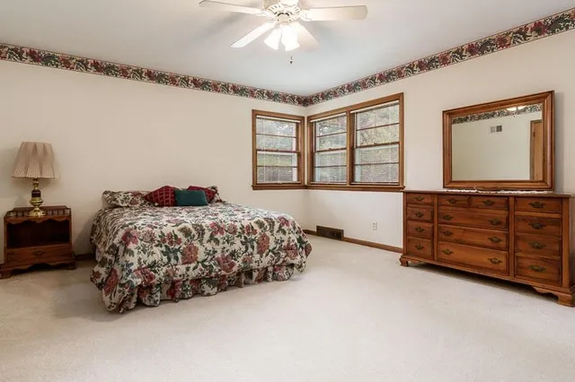 $364,900 | 2541 East Ridge Road, Beloit, WI 53511