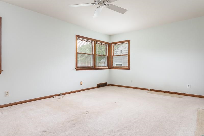 2541 East Ridge Road Beloit, WI 53511 - Photo 34 of 39