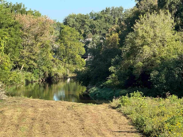 $364,900 | 2541 East Ridge Road, Beloit, WI 53511