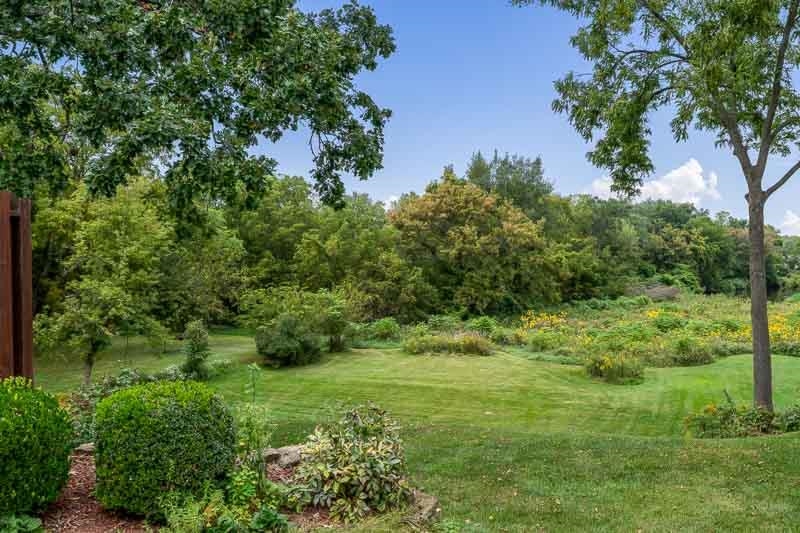 2541 East Ridge Road Beloit, WI 53511 - Photo 8 of 39