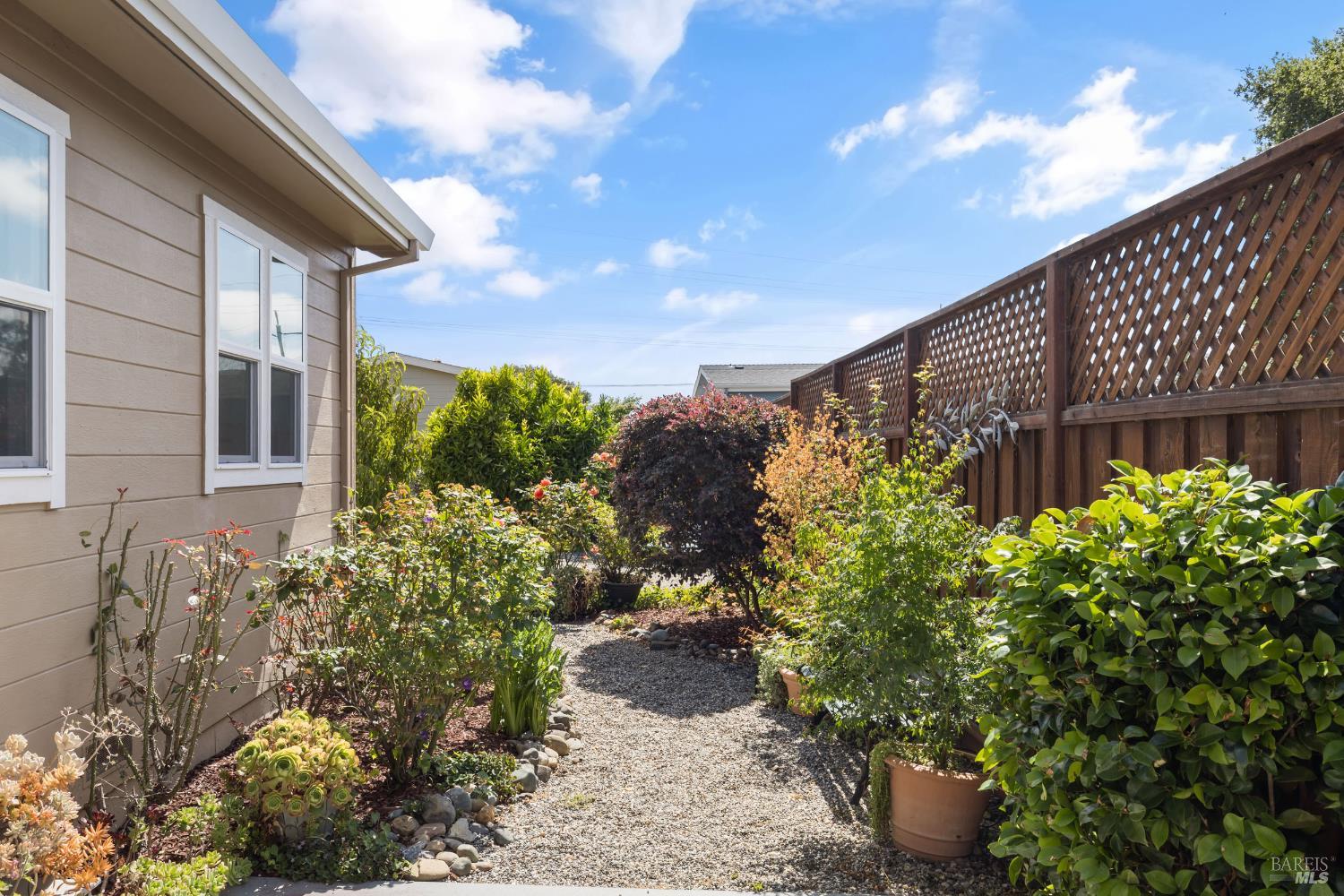 2170 Bock Street Santa Rosa, CA 95403 - Photo 16 of 27