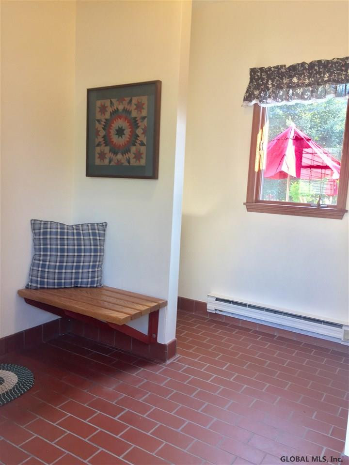2 Raffaele Court Colonie, NY 12205 - Photo 19 of 25 Photo 19