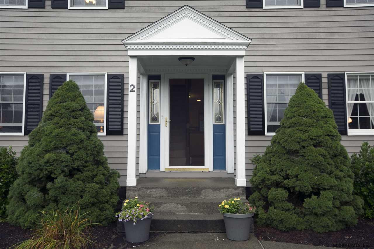 2 Raffaele Court Colonie, NY 12205 - Photo 2 of 25 Photo 2