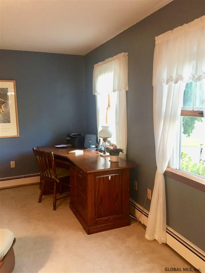 2 Raffaele Court Colonie, NY 12205 - Photo 9 of 25 Photo 9