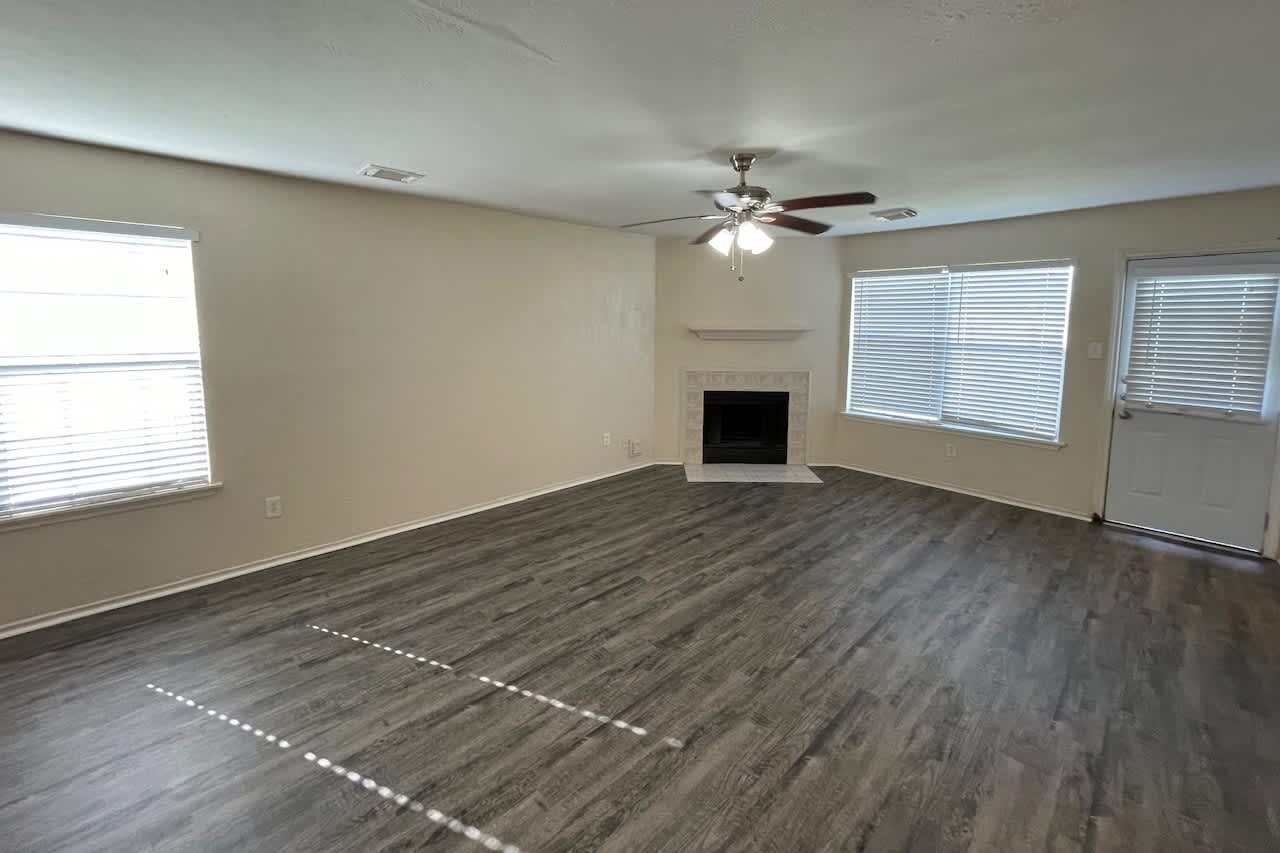 7134 Cheshire Park Road Houston, TX 77088 - Photo 2 of 17