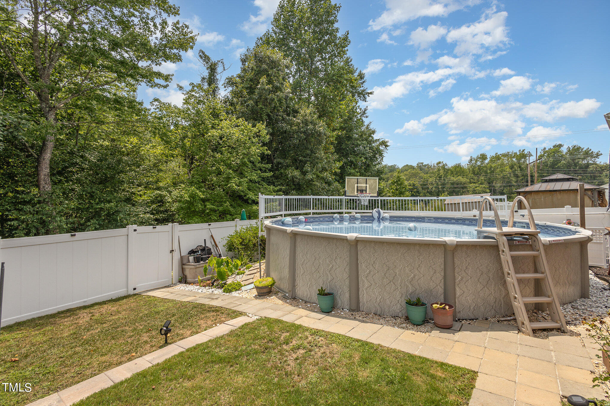 4712 Queen Pierrette Street Raleigh, NC 27610 - Photo 24 of 26 028_r6ii1127-edit
