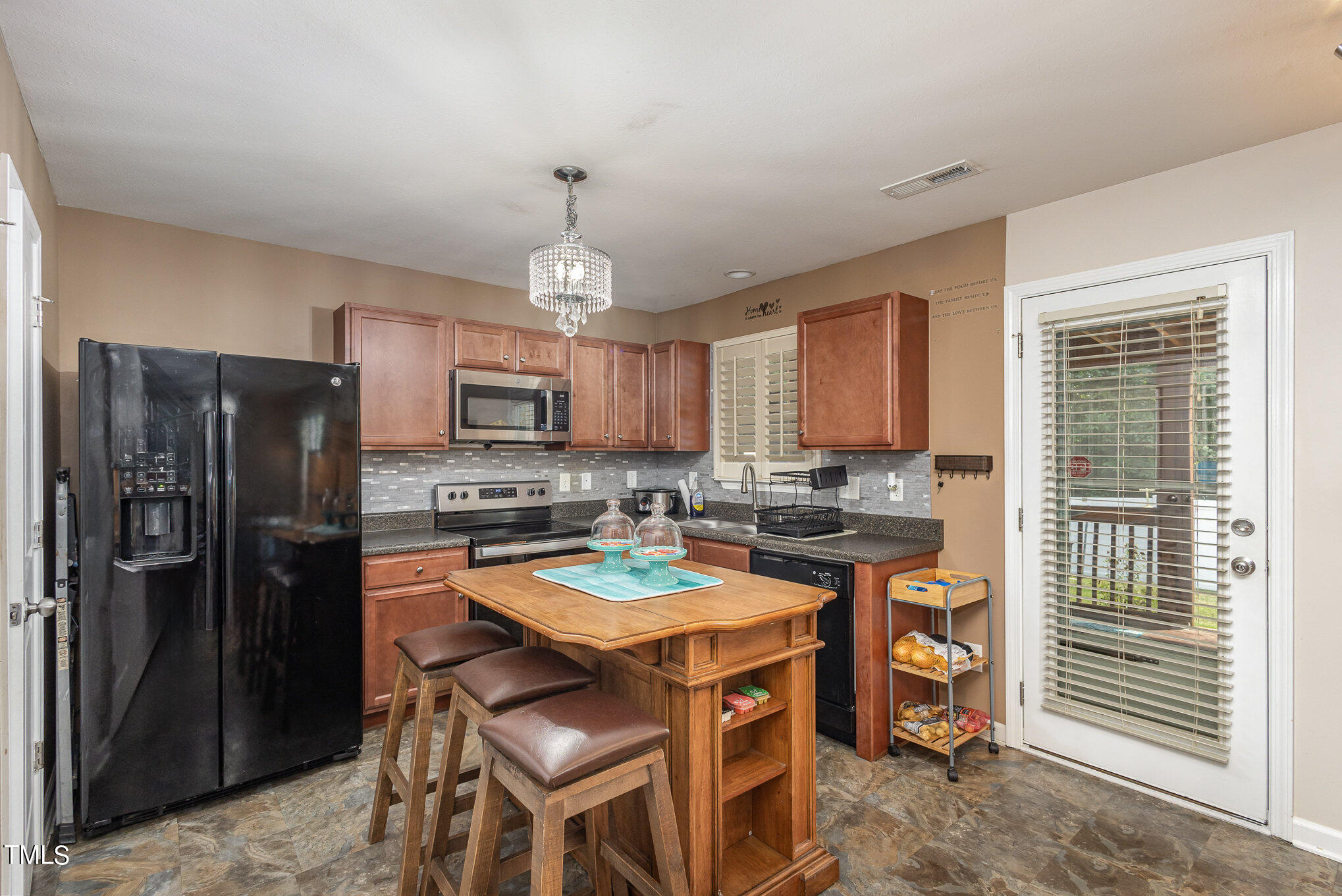 4712 Queen Pierrette Street Raleigh, NC 27610 - Photo 6 of 26 008_r6ii1108-edit
