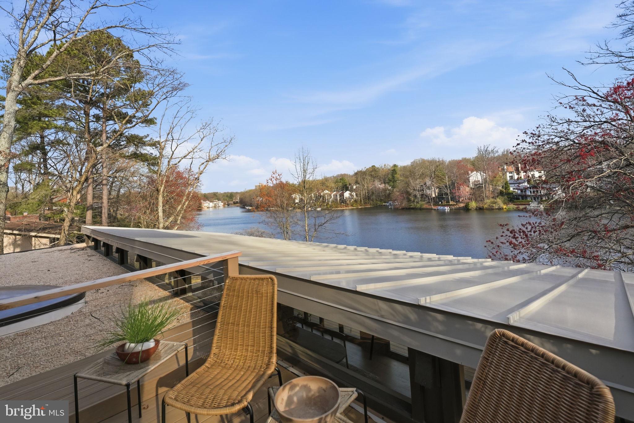 11216 South Shore Road Reston, VA 20190 - Photo 16 of 82