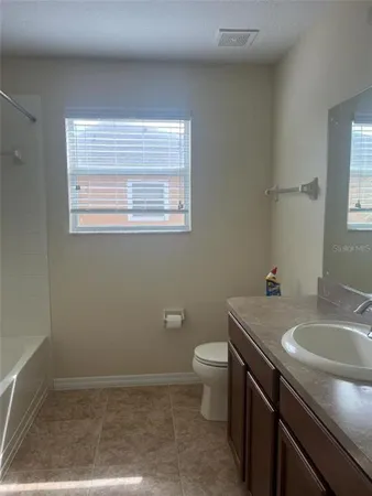 $2,400 | 2841 Adelaide Court, Orlando, FL 32824