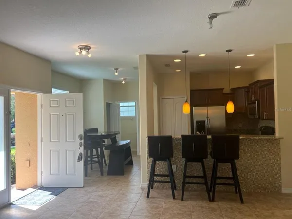 $2,400 | 2841 Adelaide Court, Orlando, FL 32824