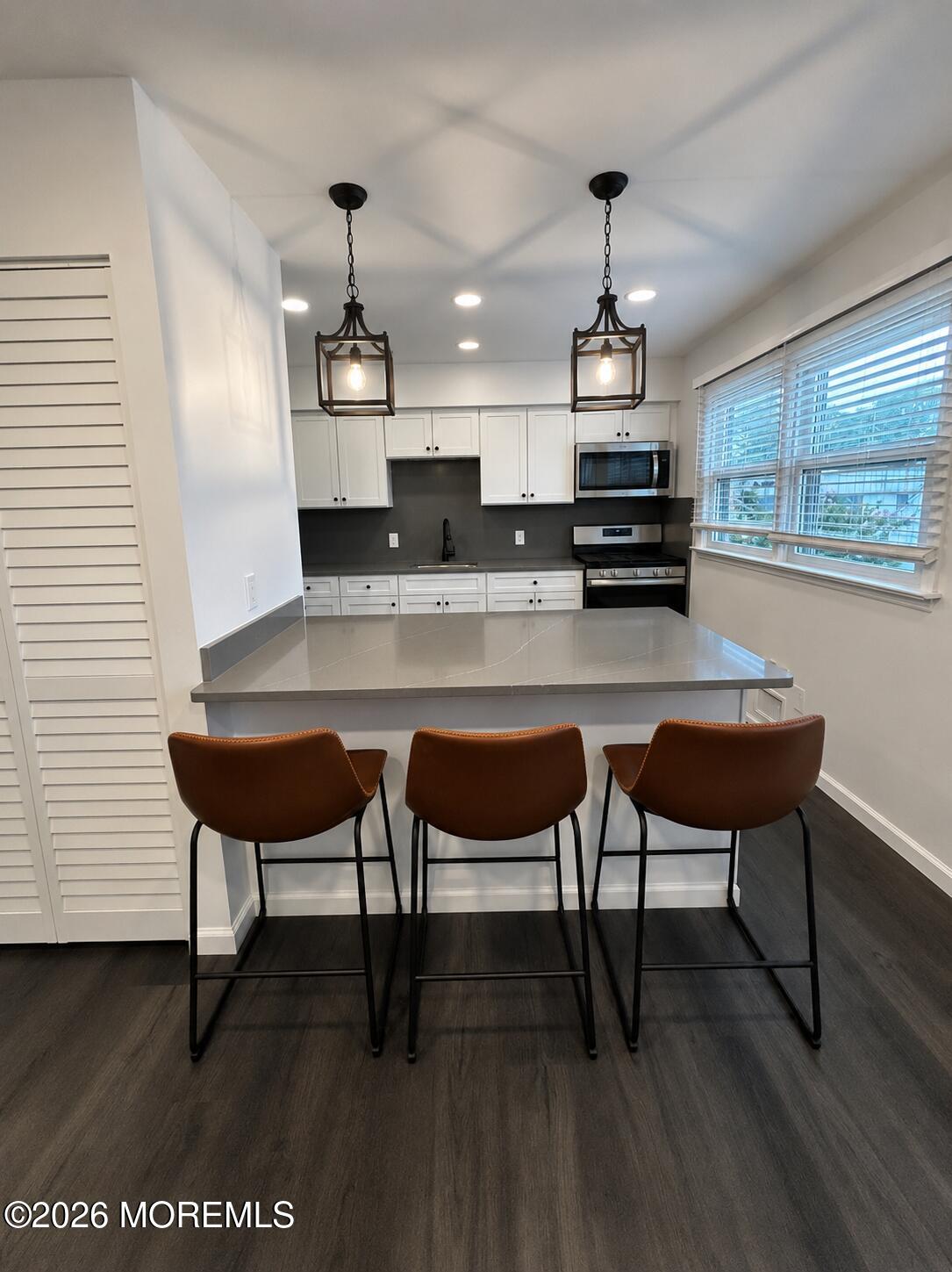 2133 Bridge Avenue Point Pleasant, NJ 08742 - Photo 5 of 11 3EE1E512-CFAD-499A-ABF1-26E11D892CCD