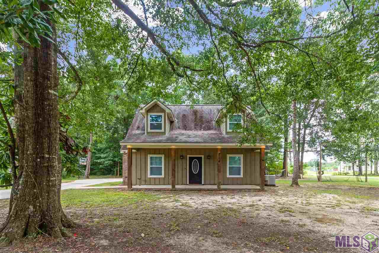 18676 McLin Road Livingston, LA 70754 - Photo 1 of 16 Gallery Image 1