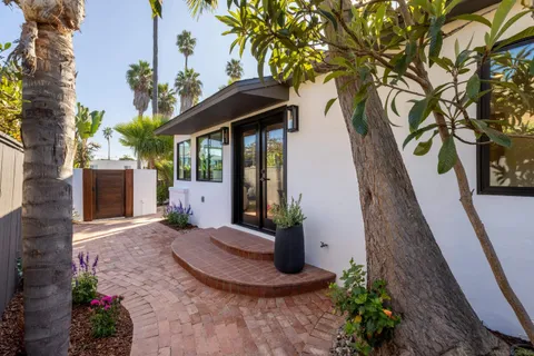 $4,250,000 | 434 Bonair Street, La Jolla, CA 92037