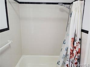 524 Merrick Road, Unit 2 Lynbrook, NY 11563 - Photo 7 of 7 Gallery Image 7