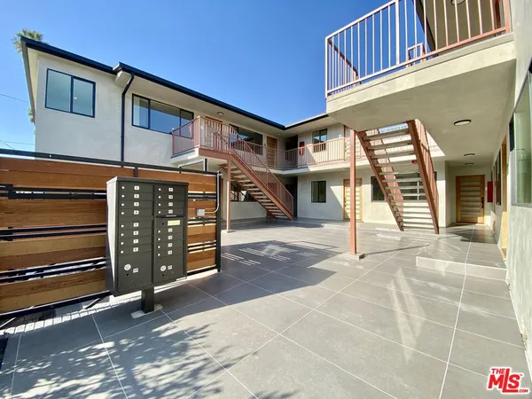 a view of a house with a garage
