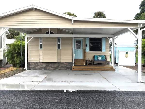 $149,000 | 13680 Northwest 127th Terrace, Unit 17, Okeechobee, FL 34974