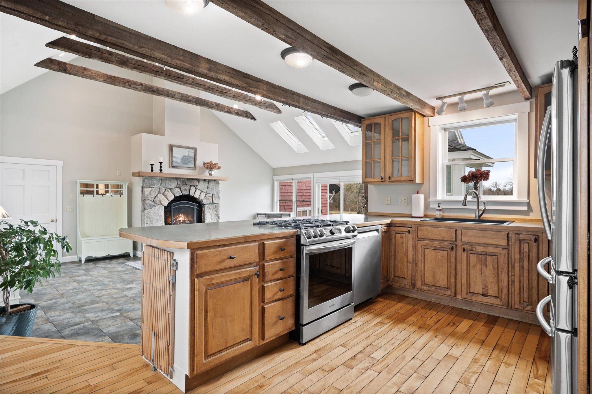 96 Weymouth Road Morrill, ME 04952 - Photo 22 of 62 16-Kitchen