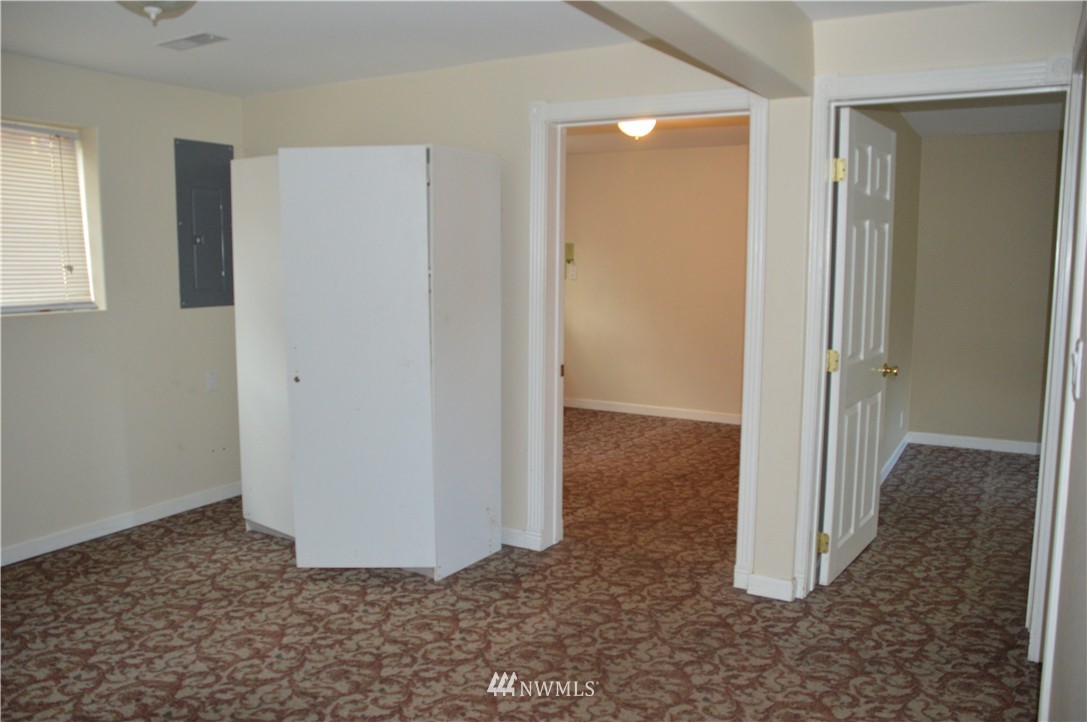 22705 9th Avenue Southeast Bothell, WA 98021 - Photo 15 of 22