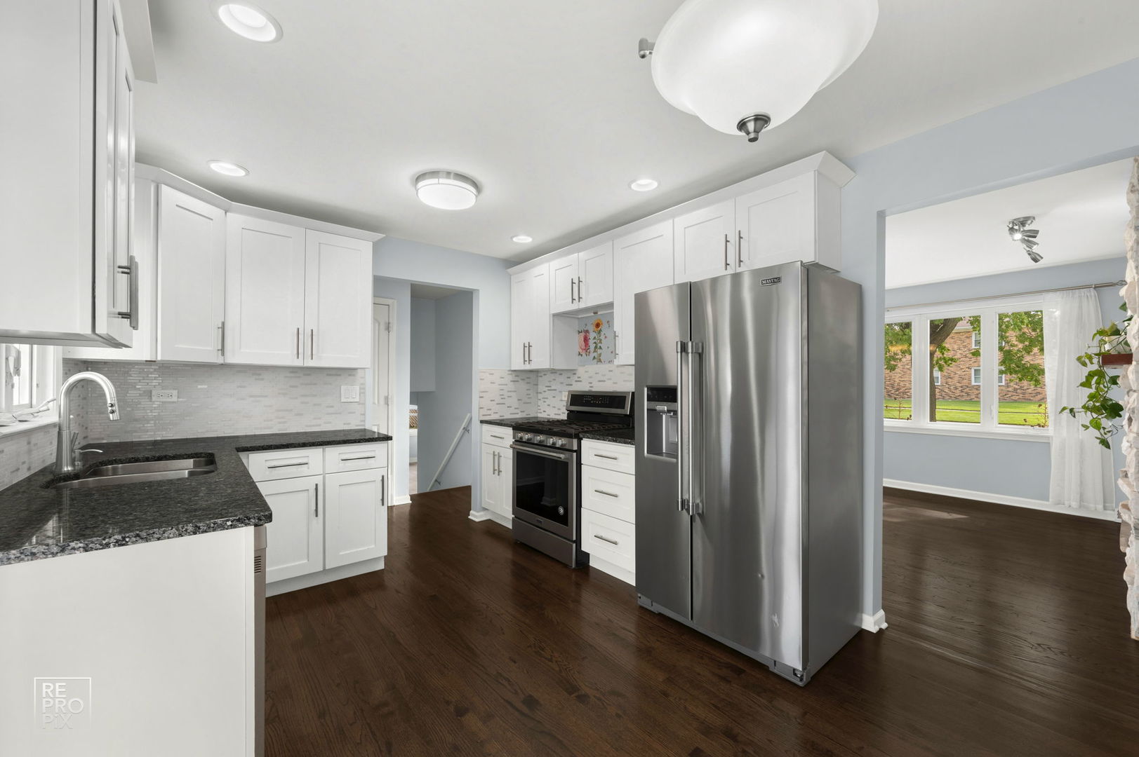 7706 South Oconto Avenue Bridgeview, IL 60455 - Photo 5 of 22