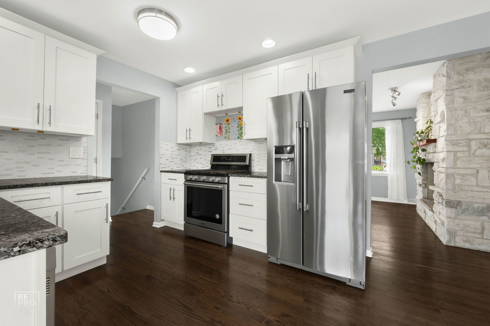 7706 South Oconto Avenue Bridgeview, IL 60455 - Photo 8 of 22