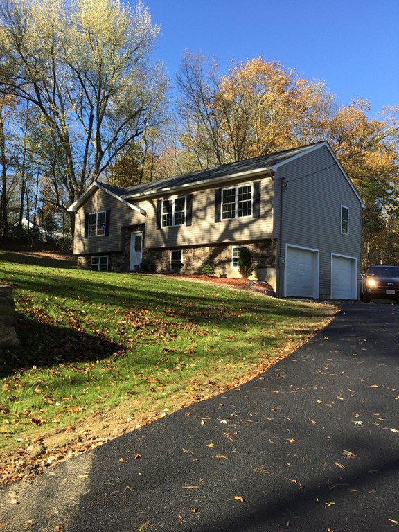 539 Podunk Road East Brookfield, MA 01515 - Photo 3 of 25