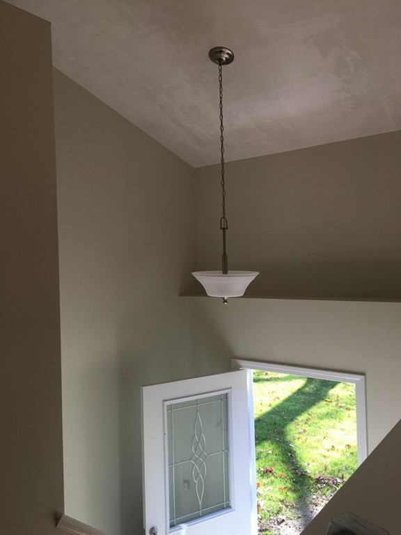 539 Podunk Road East Brookfield, MA 01515 - Photo 7 of 25
