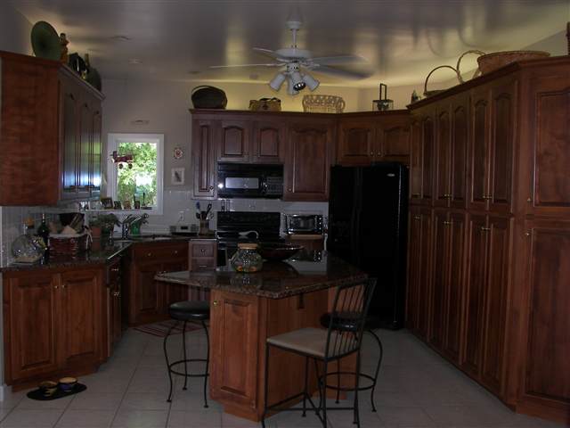 635 Seminole Point Road Fair Play, SC 29643 - Photo 11 of 24 Gallery Image 11