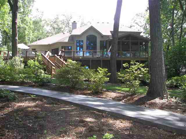 635 Seminole Point Road Fair Play, SC 29643 - Photo 6 of 24 Gallery Image 6