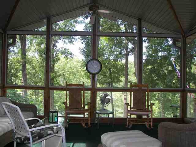635 Seminole Point Road Fair Play, SC 29643 - Photo 9 of 24 Gallery Image 9