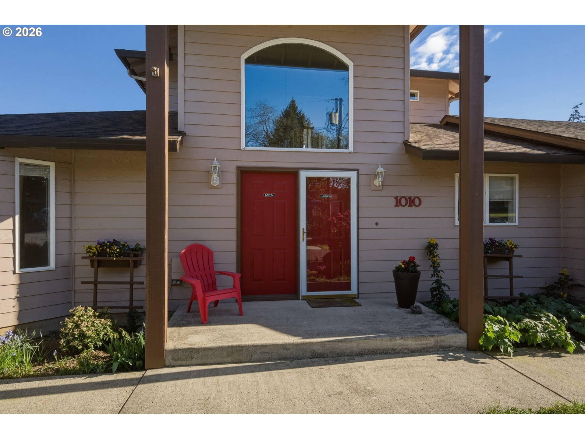 1010 Northwest 4th Avenue Camas, WA 98607 - Photo 6 of 47