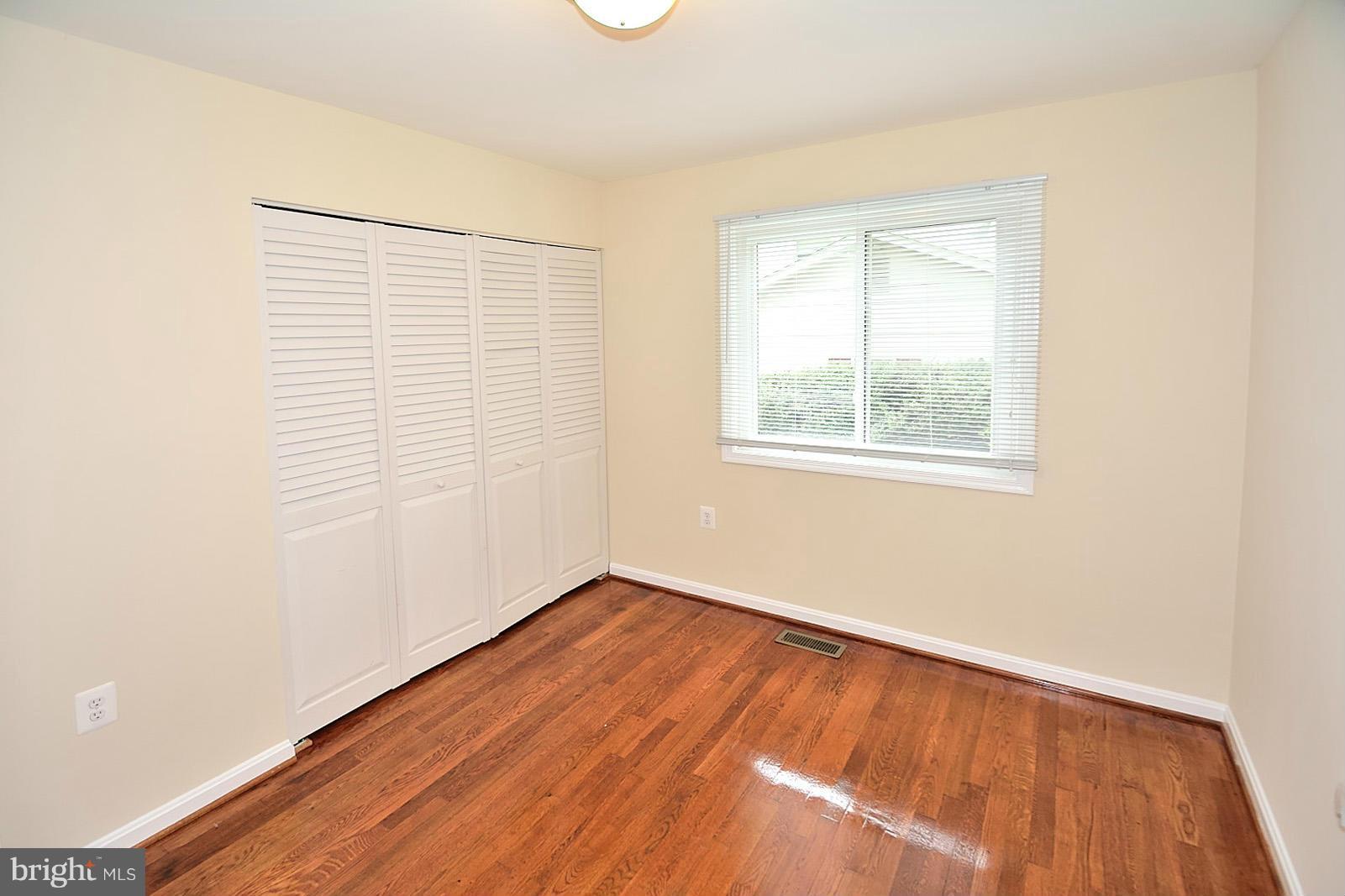 9522 Stevebrook Road Fairfax, VA 22032 - Photo 15 of 25 Bedroom