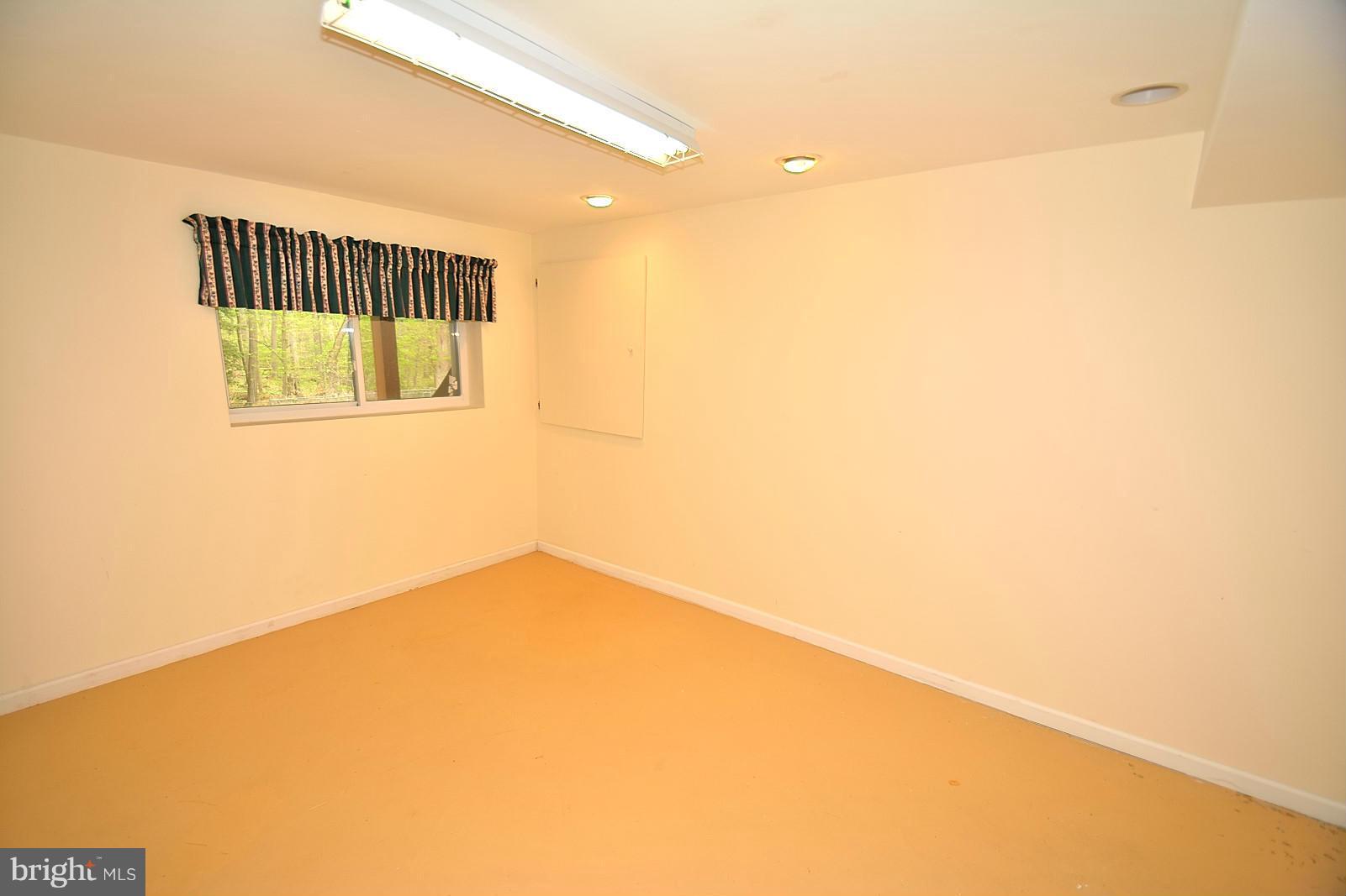 9522 Stevebrook Road Fairfax, VA 22032 - Photo 21 of 25 Basement