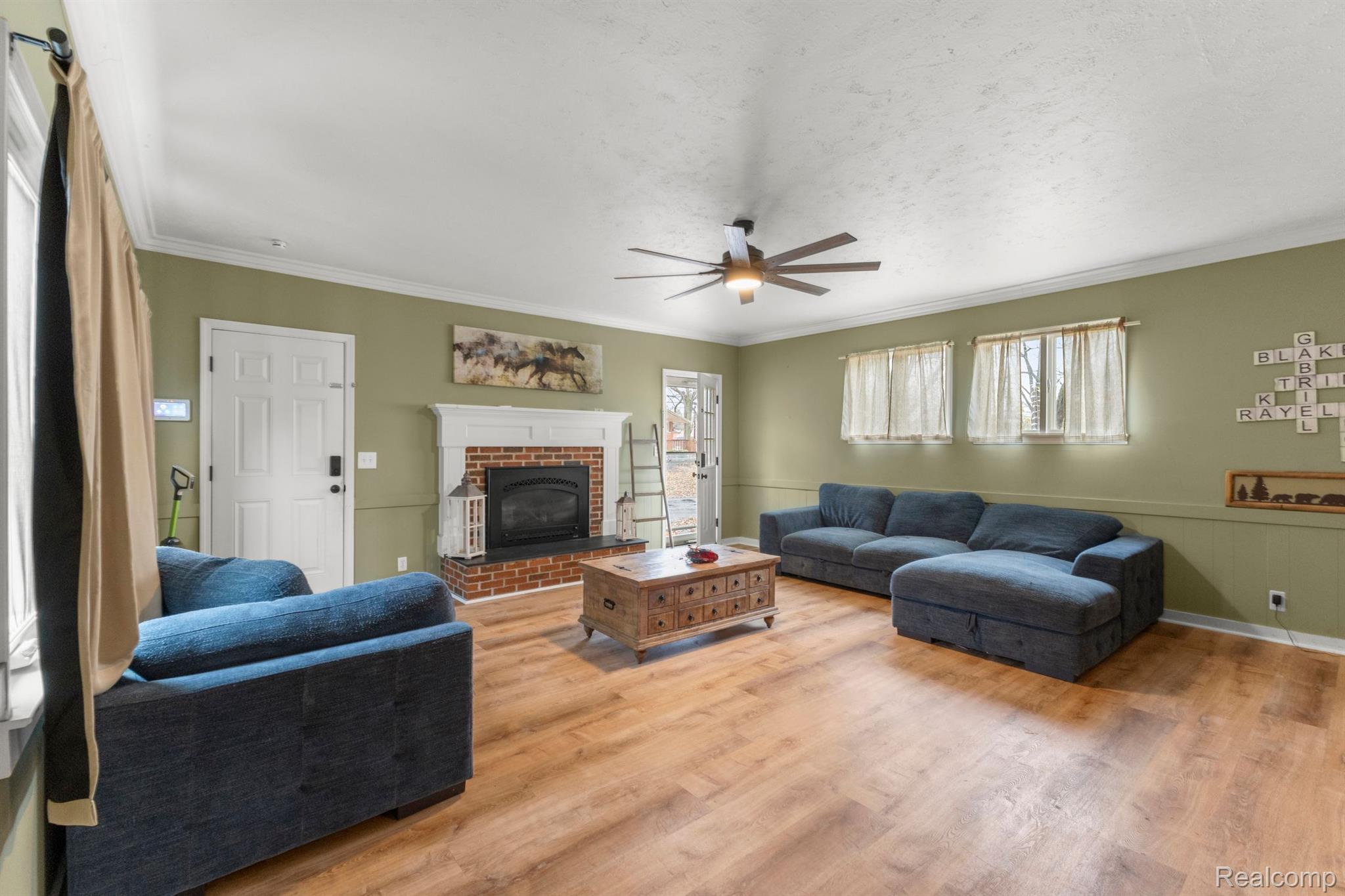 33930 Playview Court Farmington, MI 48331 - Photo 23 of 49 Gallery Image 23