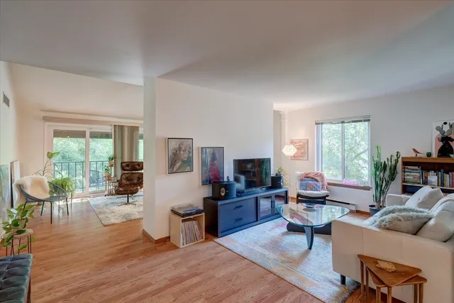 $299,000 | 3114 Creekview Drive, Unit 4, Middleton, WI 53562