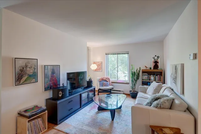 $299,000 | 3114 Creekview Drive, Unit 4, Middleton, WI 53562