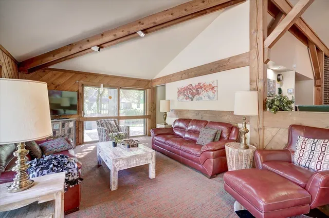 $299,000 | 3114 Creekview Drive, Unit 4, Middleton, WI 53562