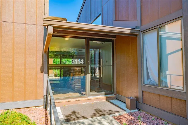 $299,000 | 3114 Creekview Drive, Unit 4, Middleton, WI 53562