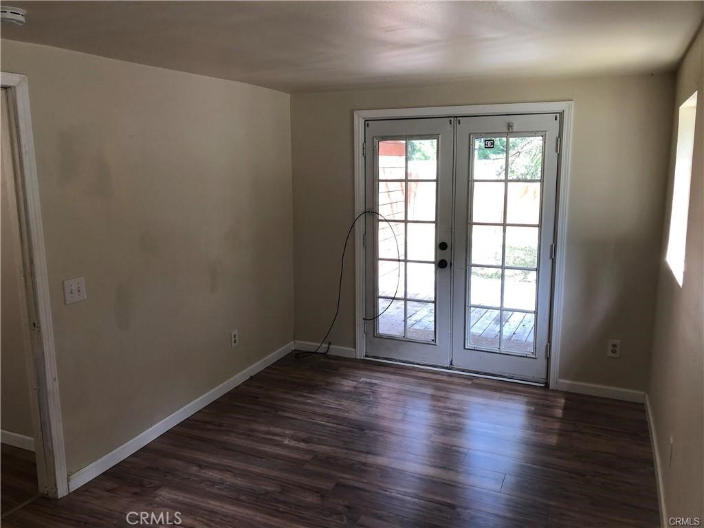29228 Hook Creek Road Cedar Glen, CA 92321 - Photo 3 of 10
