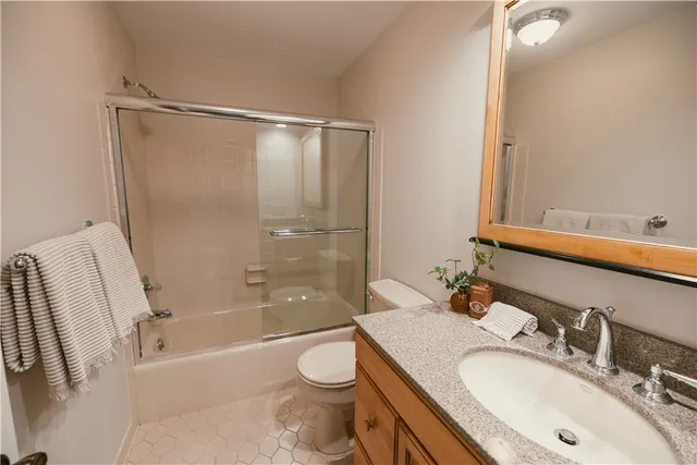 $374,900 | 157 Wood Creek Drive, Pittsford, NY 14534