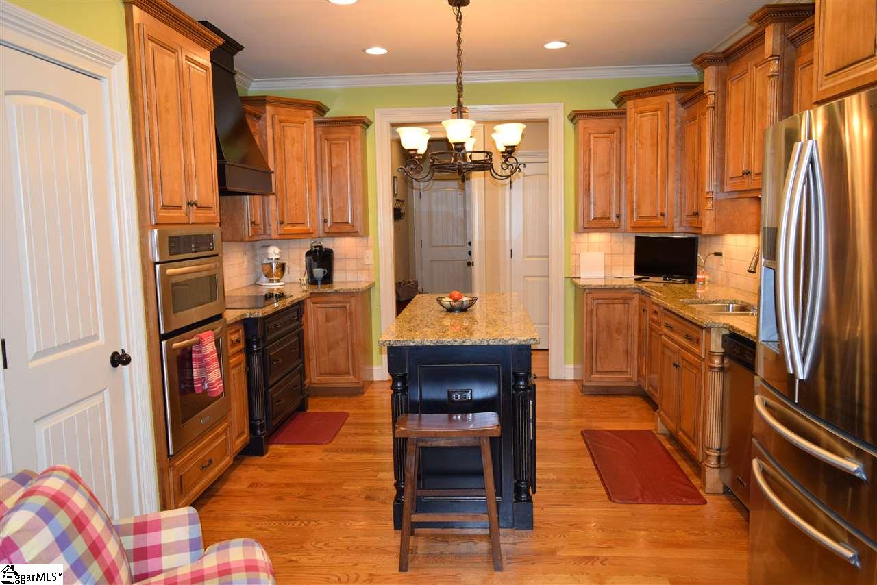 160 Buckland Drive Anderson, SC 29621 - Photo 3 of 26 Gallery Image 3
