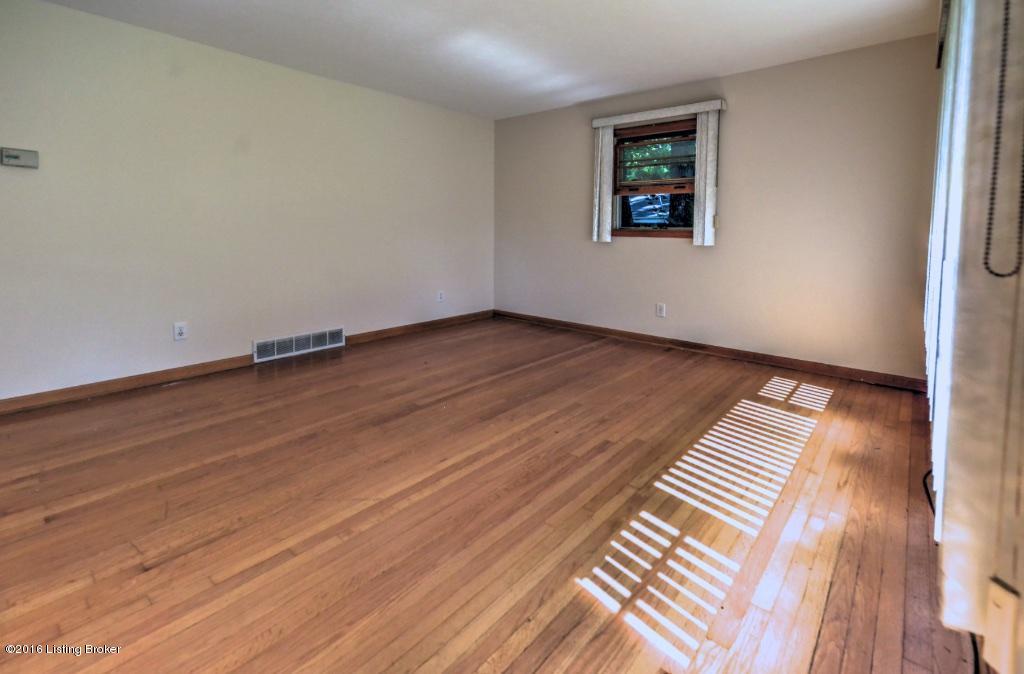3416 Olive Road Louisville, KY 40219 - Photo 3 of 19 3416 Olive Rd 6130