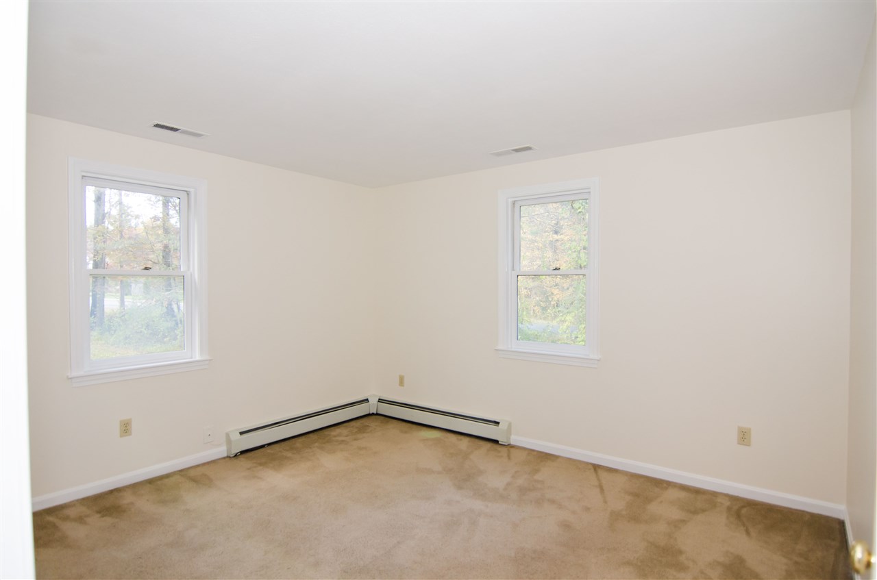 31 Smith Corner Road Newton, NH 03858 - Photo 14 of 40 Gallery Image 14