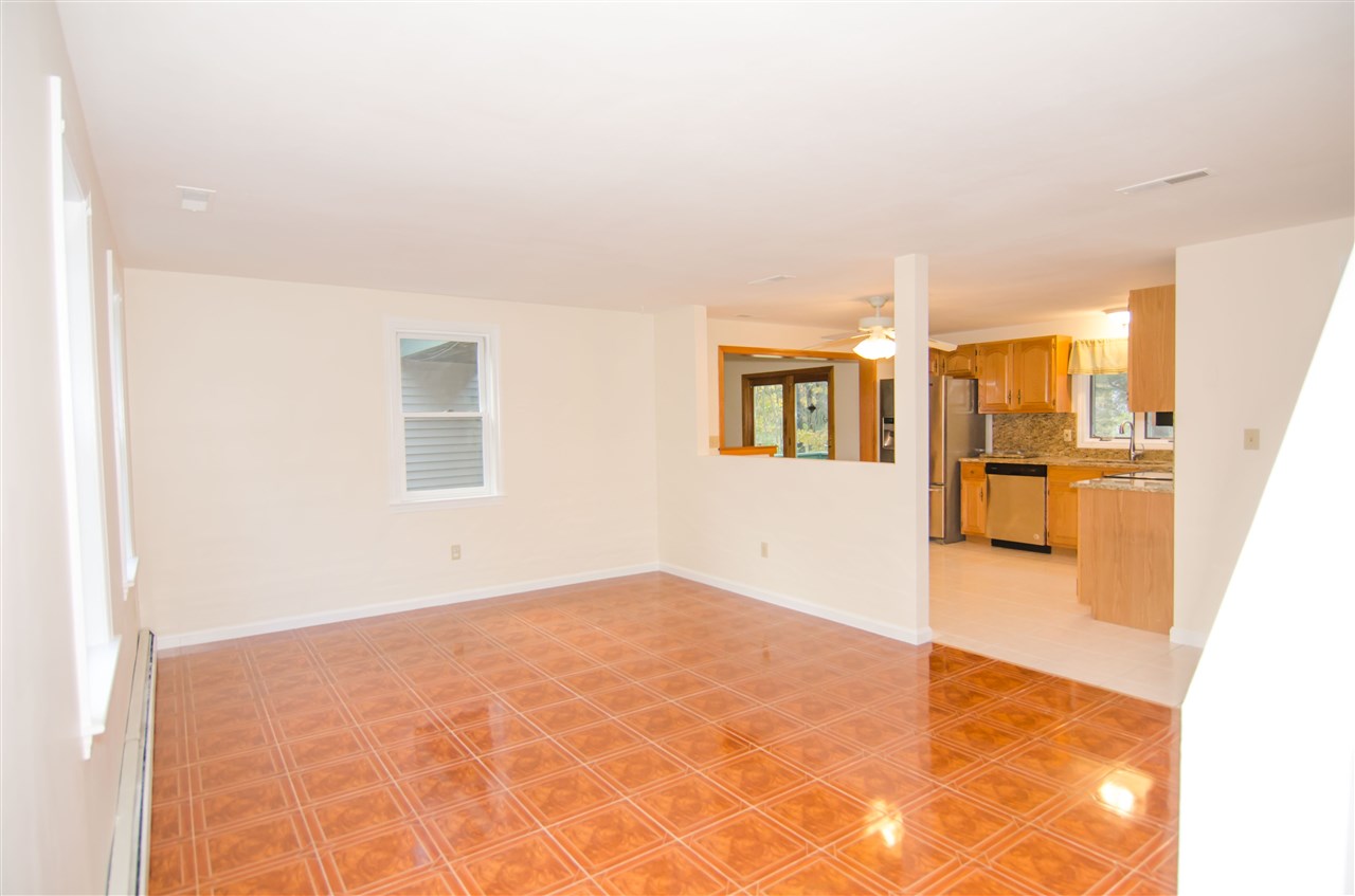 31 Smith Corner Road Newton, NH 03858 - Photo 9 of 40 Gallery Image 9