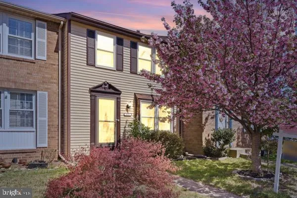 $569,999 | 5331 Larochelle Court, Alexandria, VA 22315