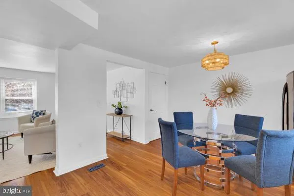 $569,999 | 5331 Larochelle Court, Alexandria, VA 22315