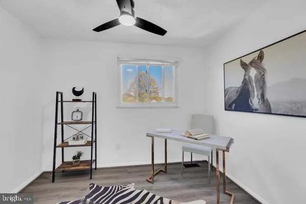 $569,999 | 5331 Larochelle Court, Alexandria, VA 22315