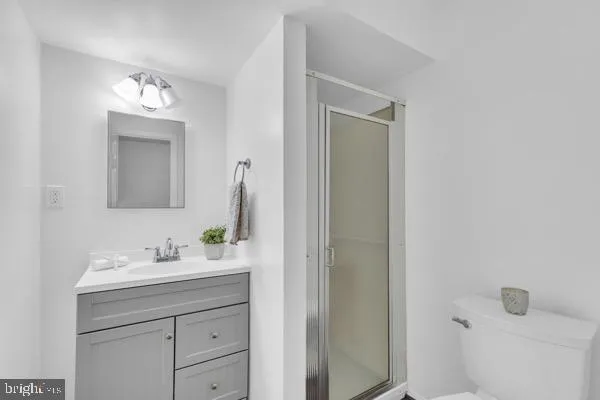 $569,999 | 5331 Larochelle Court, Alexandria, VA 22315