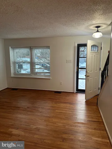 $589,900 | 5331 Larochelle Court, Alexandria, VA 22315